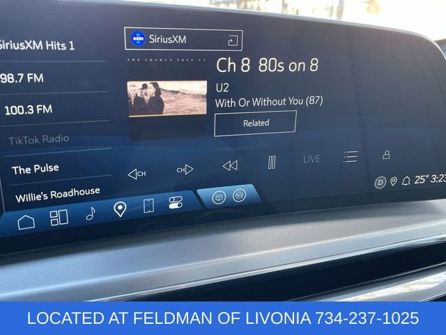 2024 Cadillac LYRIQ Luxury 2