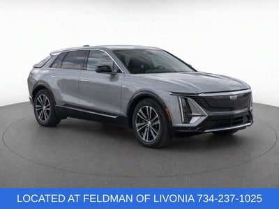 2024 Cadillac LYRIQ Luxury 2