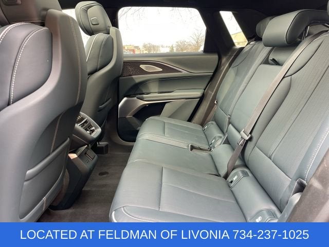 2024 Cadillac LYRIQ Sport 3