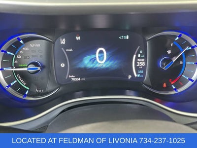 2024 Chrysler Pacifica Hybrid S Appearance Pkg