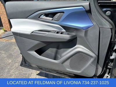 2025 Chevrolet Equinox EV LT