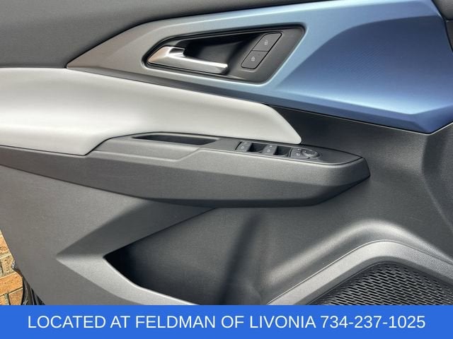 2025 Chevrolet Equinox EV LT