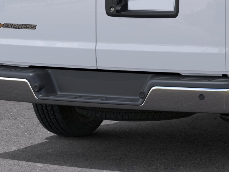 2026 Chevrolet Express Passenger 1LS