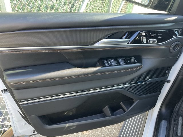 2024 Jeep Grand Wagoneer L Series III