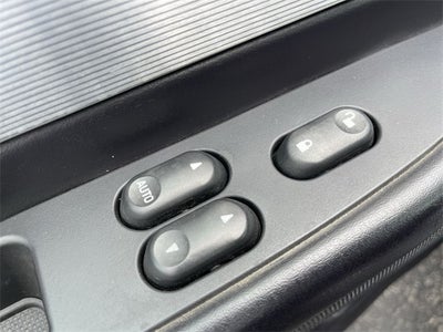 2004 Ford Thunderbird Base