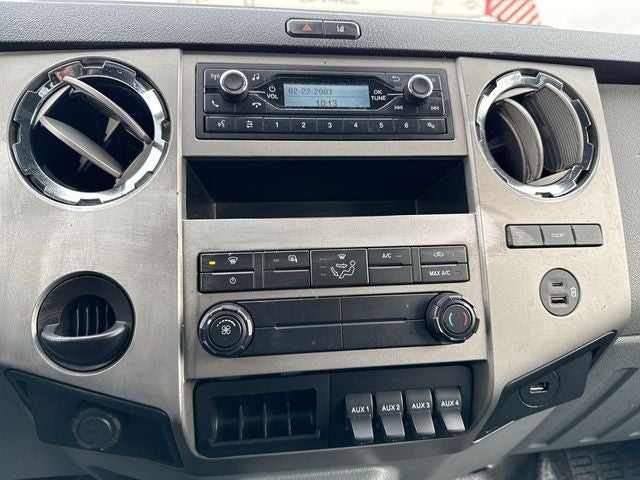 2023 Ford F-650SD Base DRW