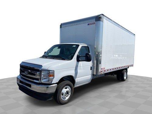 2026 Ford E-450SD Base
