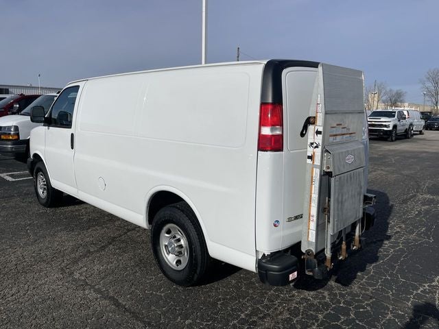 2021 Chevrolet Express 3500 Work Van Cargo
