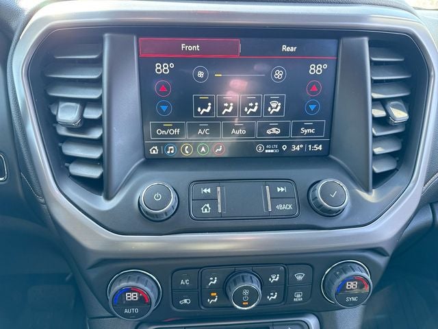 2023 GMC Acadia AT4