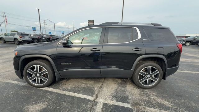 2023 GMC Acadia SLT