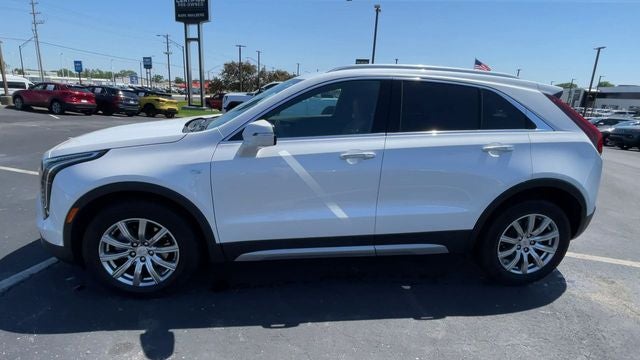 2023 Cadillac XT4 Premium Luxury