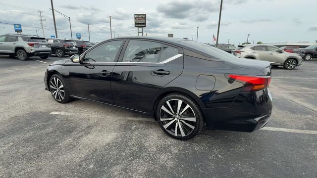 2021 Nissan Altima 2.5 SR
