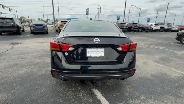 2021 Nissan Altima 2.5 SR