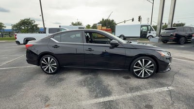 2021 Nissan Altima 2.5 SR