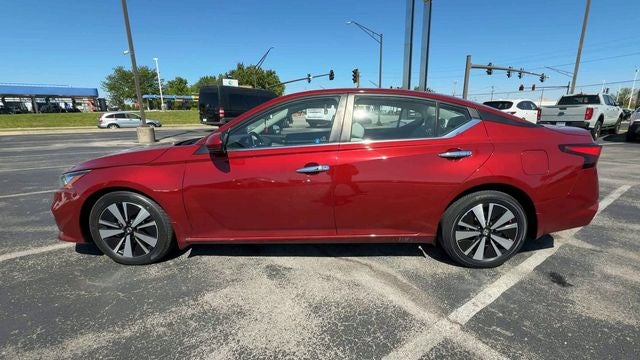 2022 Nissan Altima 2.5 SV