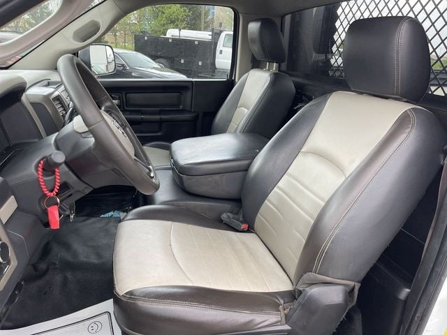 2012 RAM 3500 ST FLATBED W SIDES