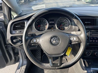 2019 Volkswagen Golf Base