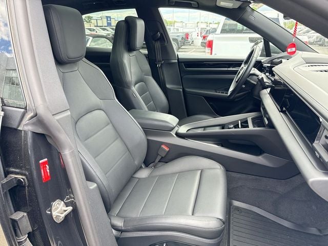 2024 Porsche Macan Electric 4