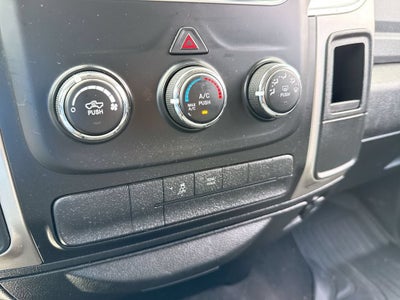 2019 RAM 1500 Classic SLT Crew Cab 4x2 6'4" Box
