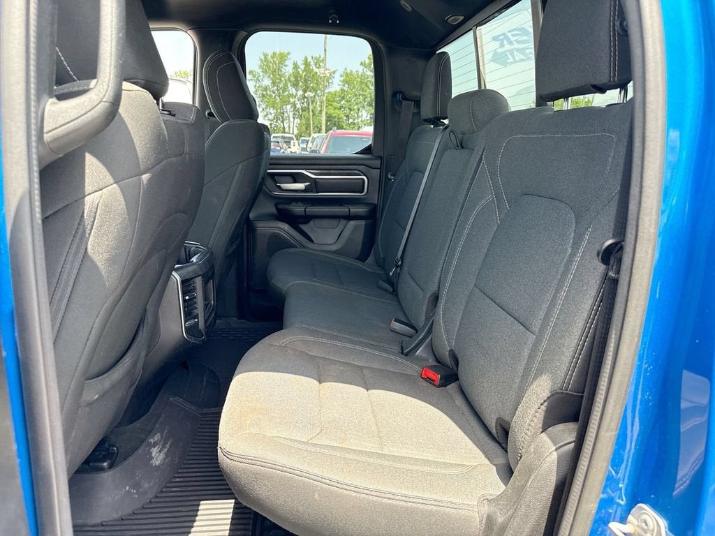 2021 RAM 1500 Big Horn Quad Cab 4x4 6'4" Box