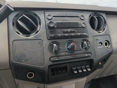 2008 Ford Super Duty F-350 DRW XL