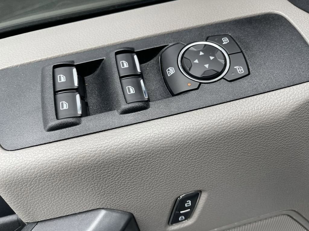 2022 Ford Super Duty F-250 SRW XLT