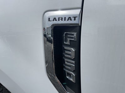 2022 Ford Super Duty F-350 SRW Lariat