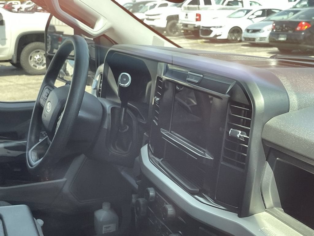 2025 Ford Super Duty F-350 SRW XL