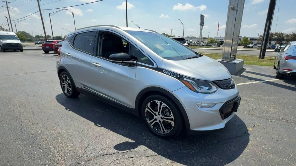 Used 2020 Chevrolet Bolt EV Premier with VIN 1G1FZ6S00L4128468 for sale in Worthington, OH