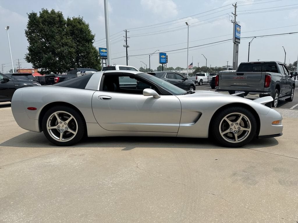 1999 Chevrolet Corvette 2dr Cpe