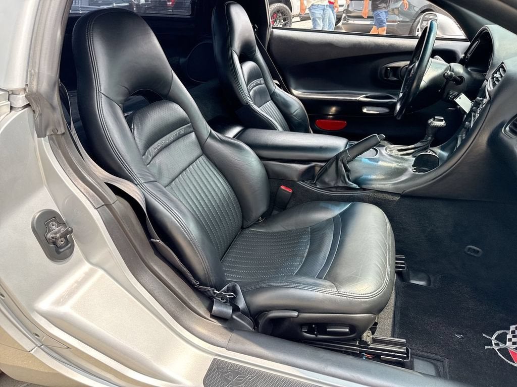 1999 Chevrolet Corvette 2dr Cpe