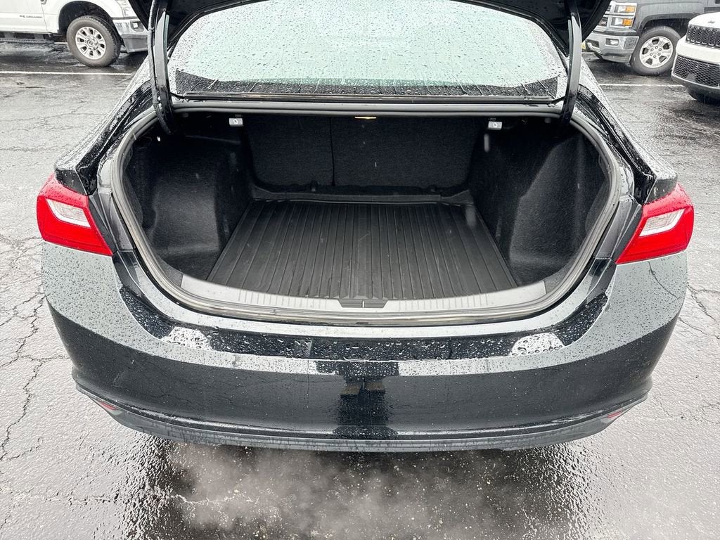 2023 Chevrolet Malibu LS