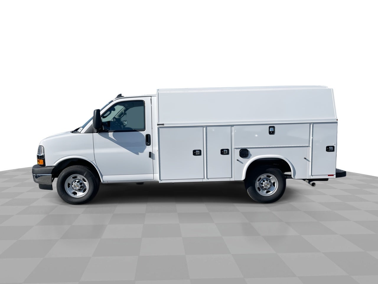 2025 Chevrolet Express Cutaway 3500 1WT