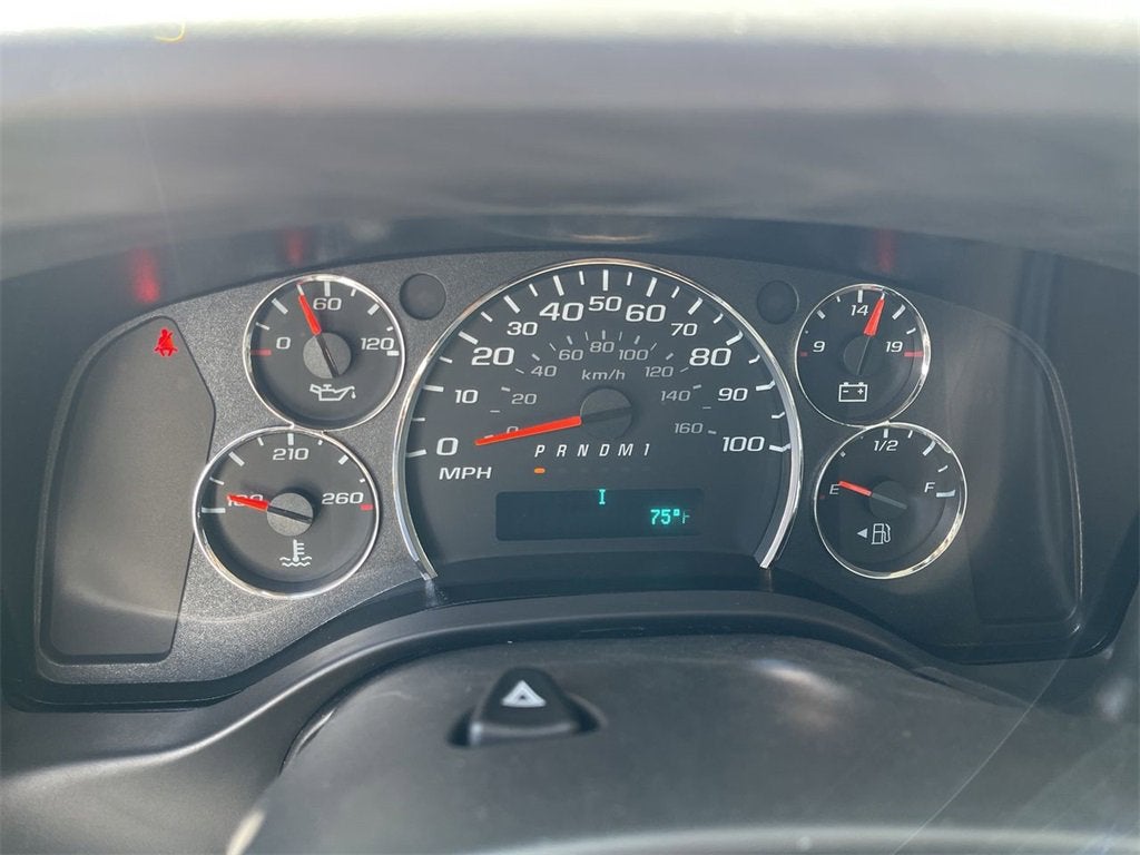 2025 Chevrolet Express Cutaway 3500 1WT