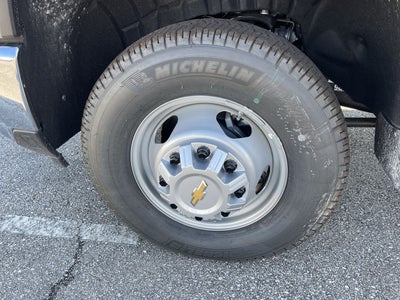 2025 Chevrolet Silverado 3500 HD Chassis Cab Work Truck