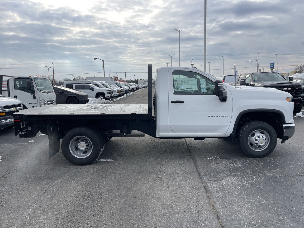 2025 Chevrolet Silverado 3500 HD Chassis Cab Work Truck