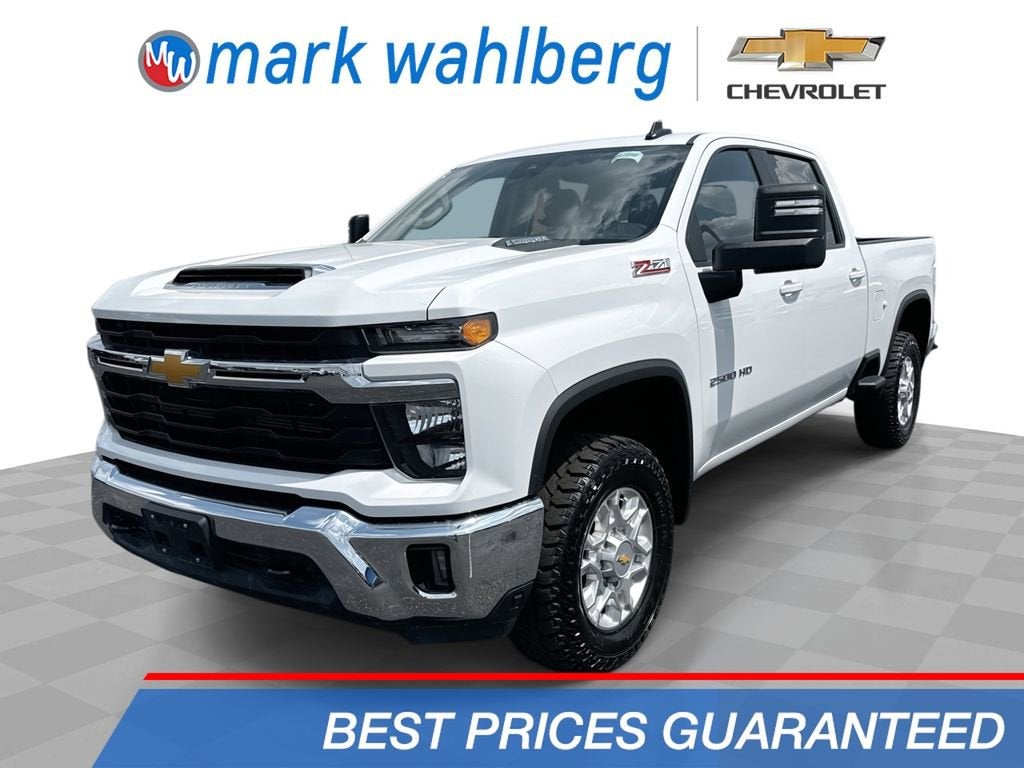 2025 Chevrolet Silverado HD LT 4WD Crew Cab Standard Box's photo