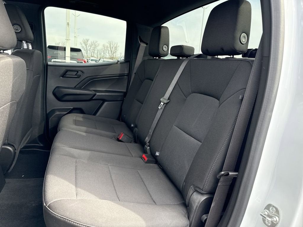 2024 Chevrolet Colorado WT