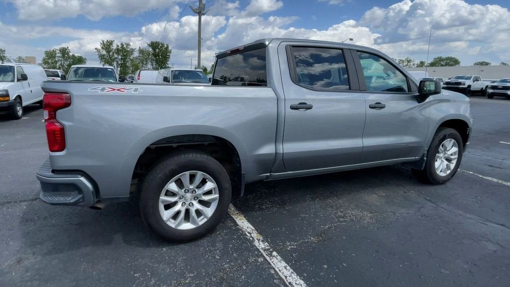 2023 Chevrolet Silverado 1500 Custom