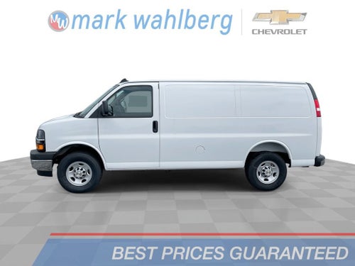 2025 Chevrolet Express Cargo WT