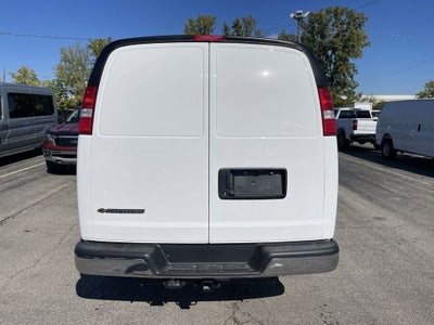 2025 Chevrolet Express Cargo WT