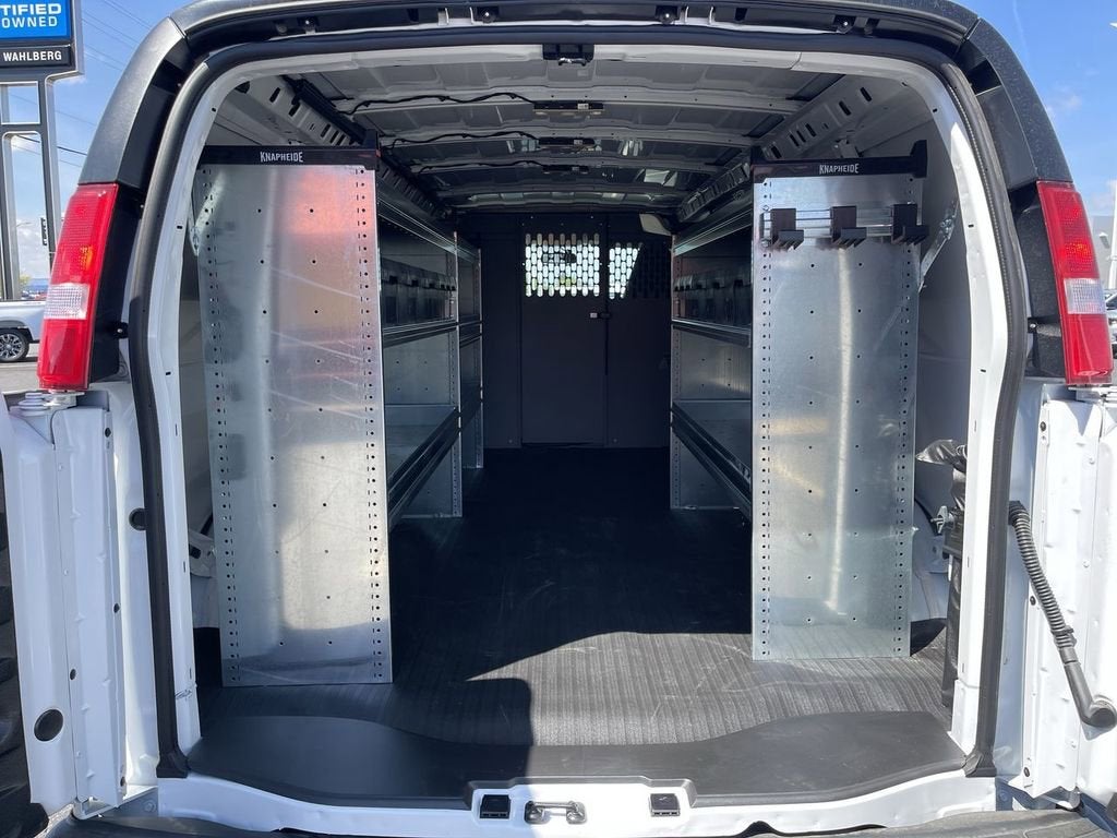 2026 Chevrolet Express Cargo WT