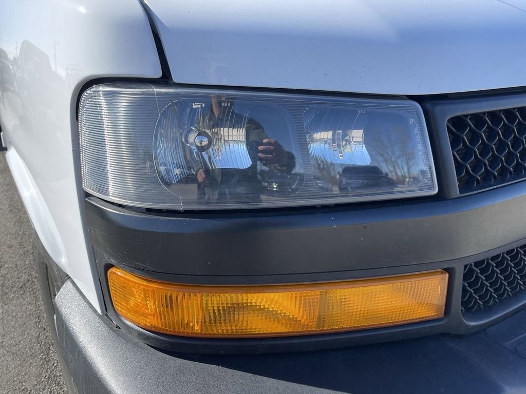 2022 Chevrolet Express Cargo 2500 WT