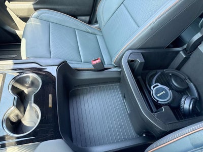 2025 GMC Yukon AT4