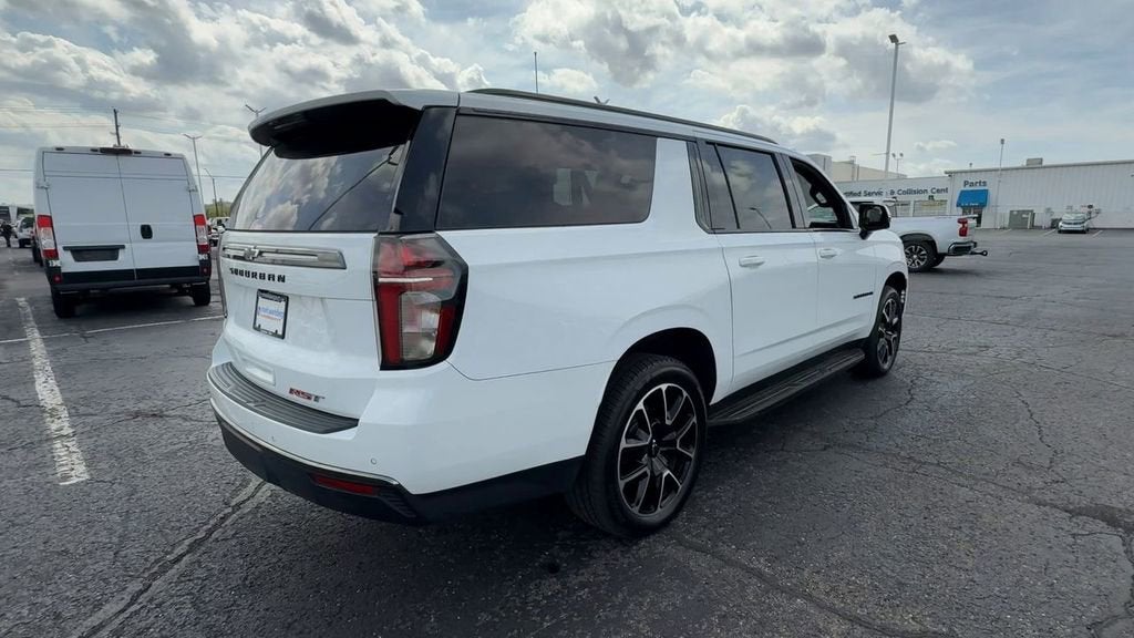 2022 Chevrolet Suburban RST