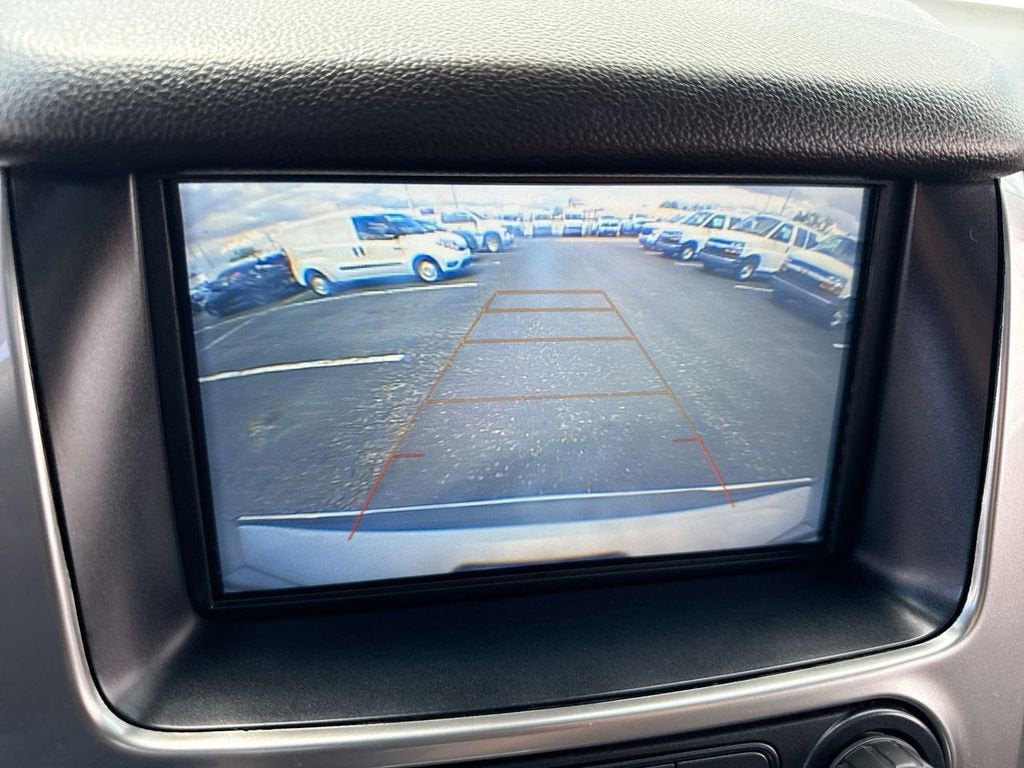 2020 Chevrolet Suburban Premier - Photo 17