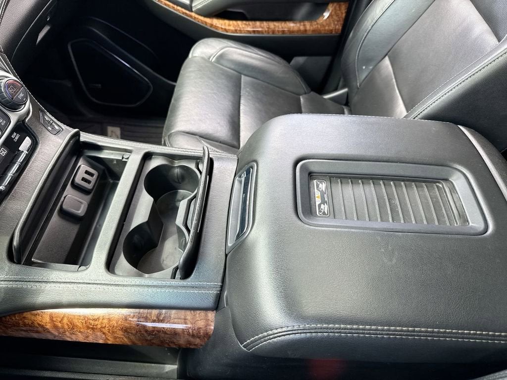 2020 Chevrolet Suburban Premier - Photo 21