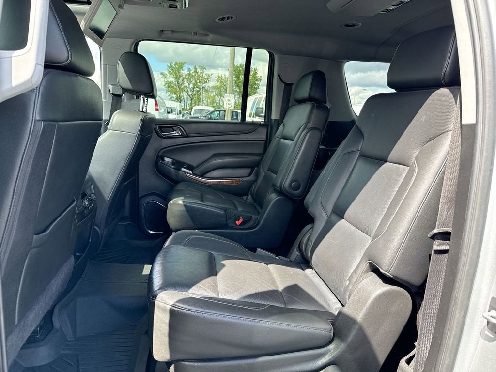 2020 Chevrolet Suburban Premier - Photo 23