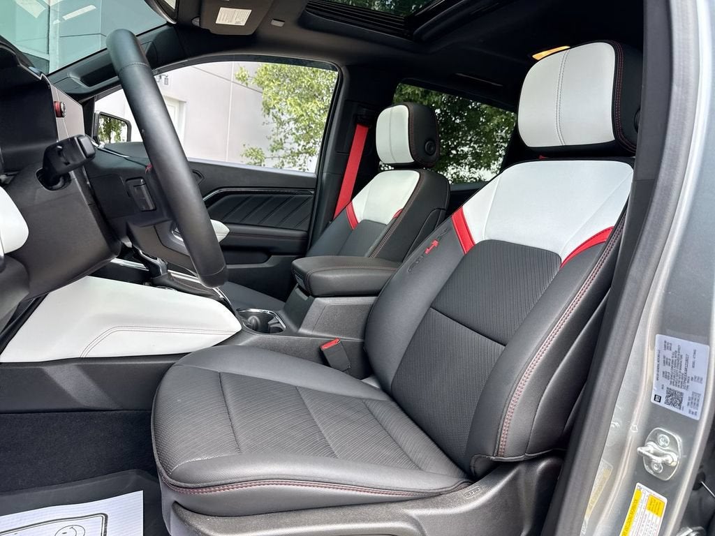 2024 GMC Canyon AT4X