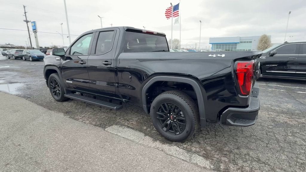 2025 GMC Sierra 1500 Elevation
